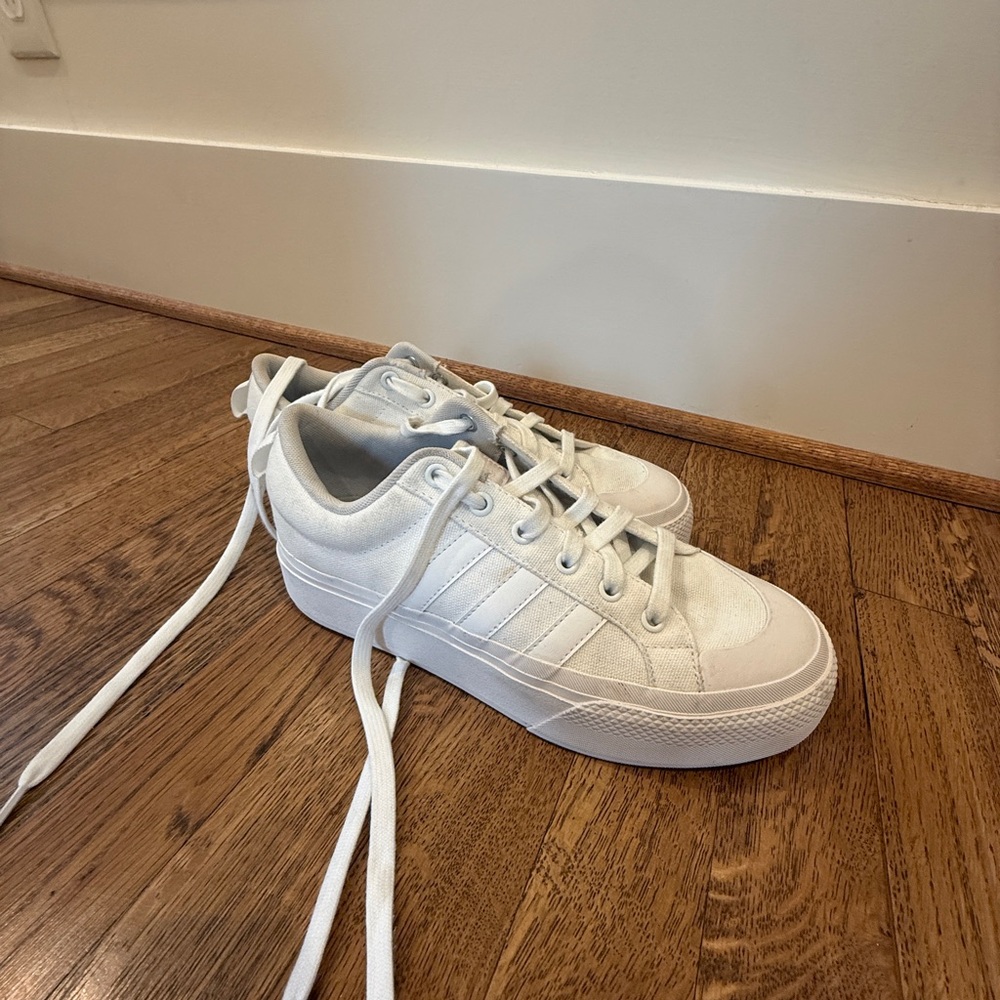 New Adidas Bravada 2.0 Platform Skateboarding White Sneakers